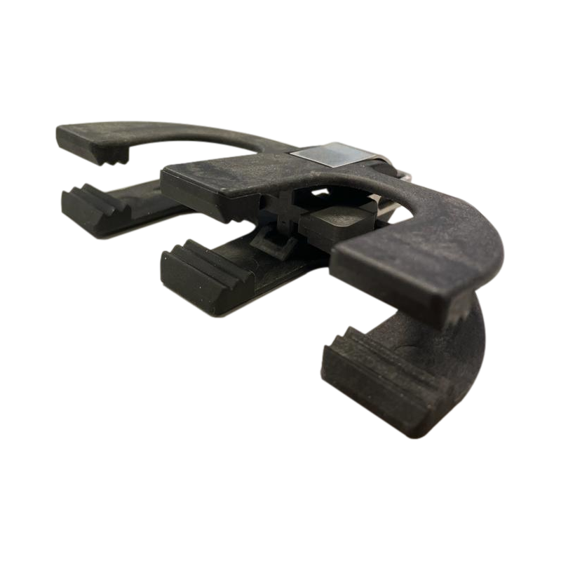 Libération complète de la pince plus